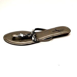 Lane Bryant Womens Embellished Slip On Thong Sandals‎ Silver Gems Flat Heel 10W